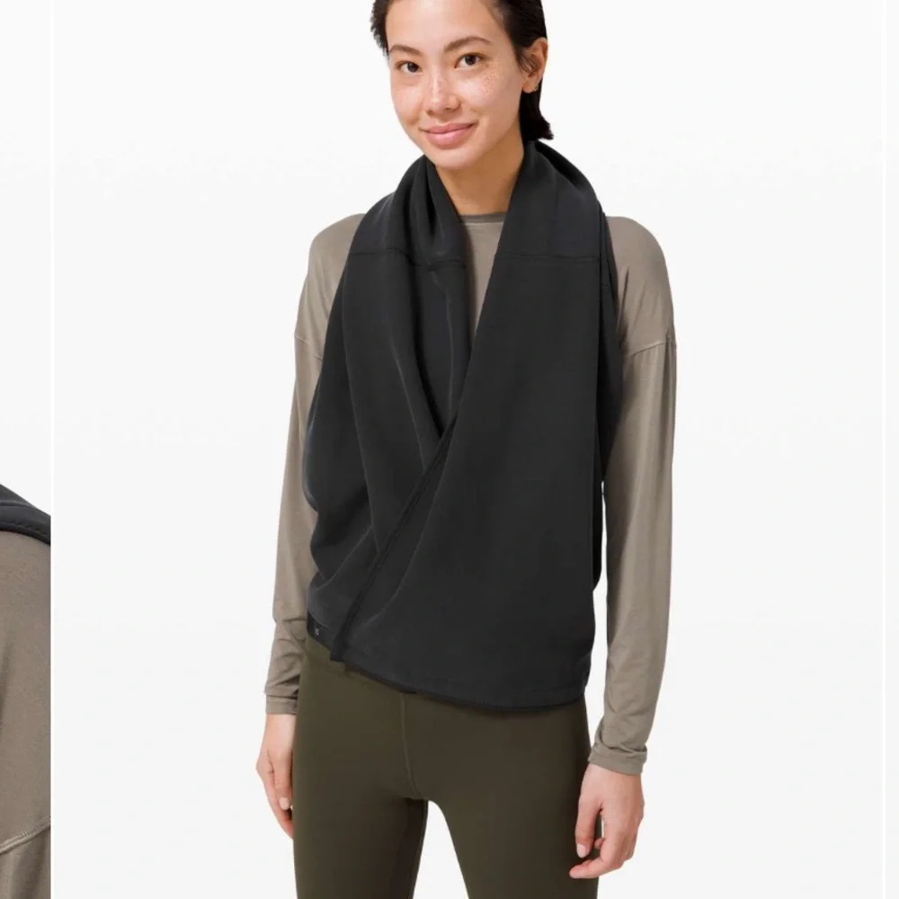 Lululemon Vinyasa Scarf *Modal in Black - Picture 4 of 9